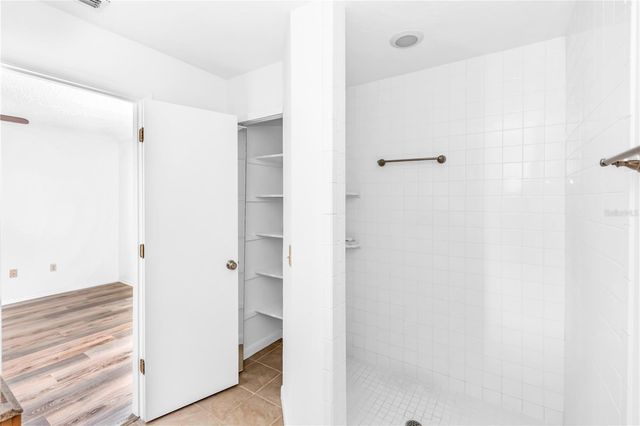 2436 AINSWORTH AVENUE, Deltona, FL 32738