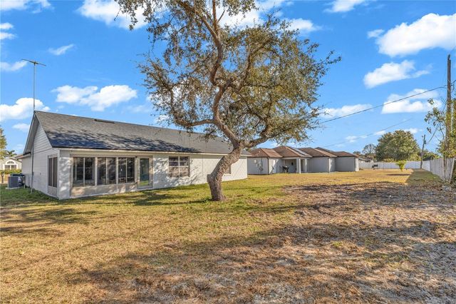 2436 AINSWORTH AVENUE, Deltona, FL 32738