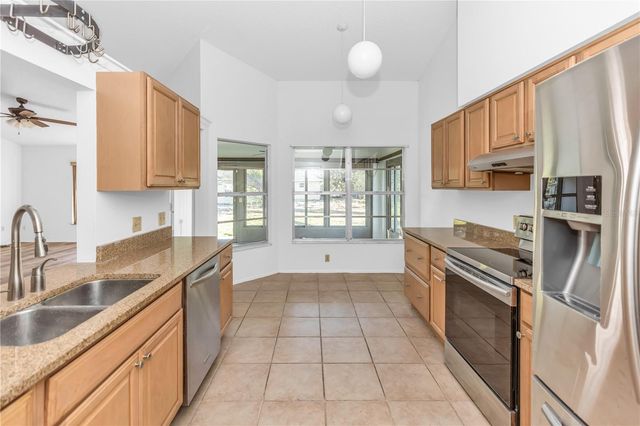 2436 AINSWORTH AVENUE, Deltona, FL 32738