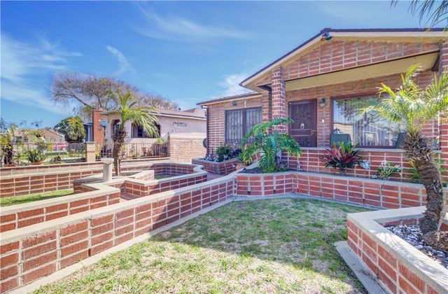 642 E 136th Street, Los Angeles, CA 90059