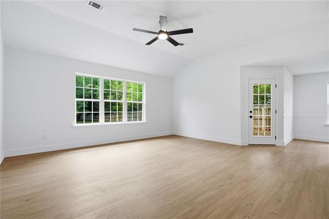 653 Blair Court, Bethlehem, GA 30620
