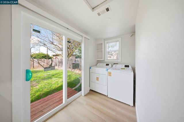 235 E Knoles Way, Stockton, CA 95204