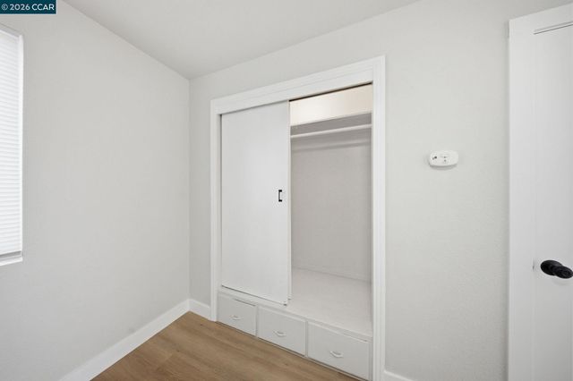 235 E Knoles Way, Stockton, CA 95204