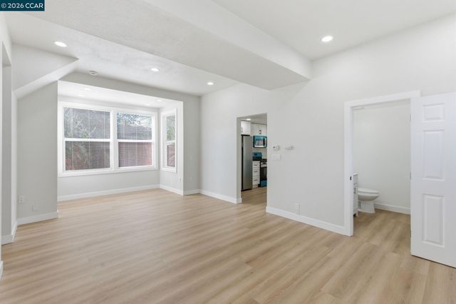 235 E Knoles Way, Stockton, CA 95204