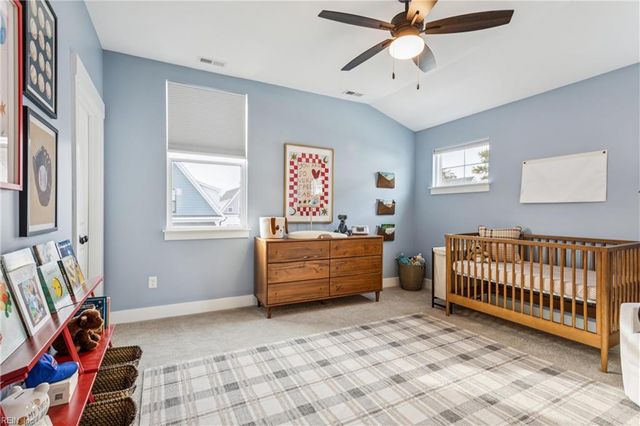 909 Douglas Eley LN, Chesapeake, VA 23322