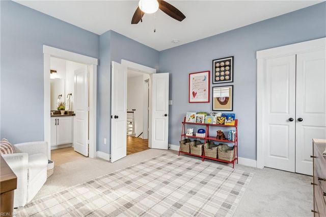 909 Douglas Eley LN, Chesapeake, VA 23322