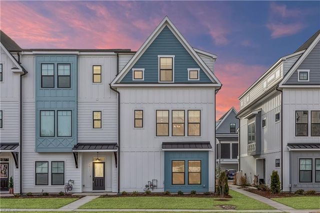 909 Douglas Eley LN, Chesapeake, VA 23322