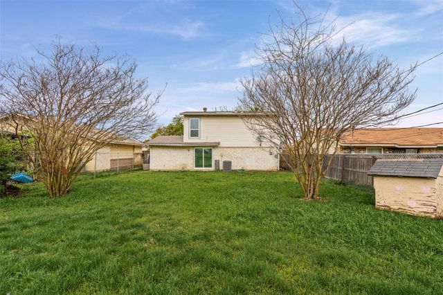 3722 Pinebrook Drive, Dallas, TX 75241