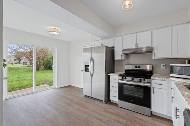 3722 Pinebrook Drive, Dallas, TX 75241