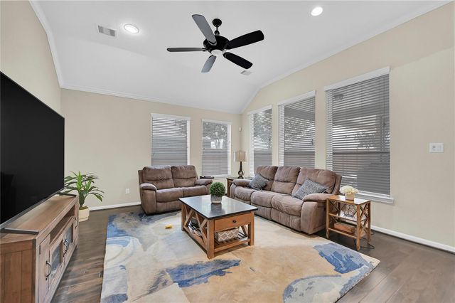 8927 Summer Iris Trail, Cypress, TX 77433