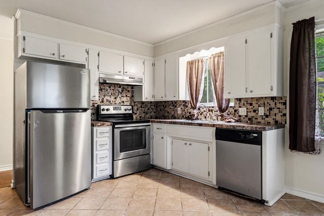 104 Fruitwood Street, Hot Springs, AR 71913