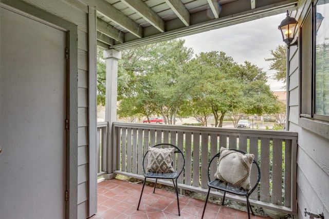 15151 Berry Trail 401, Dallas, TX 75248