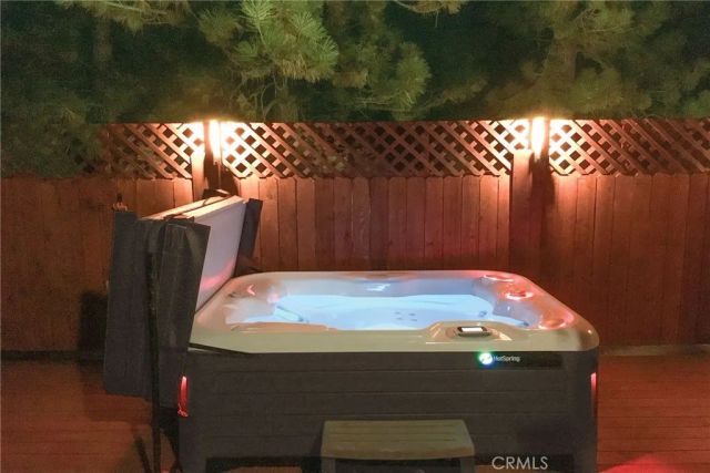 800 Eureka Drive, Big Bear Lake, CA 92315