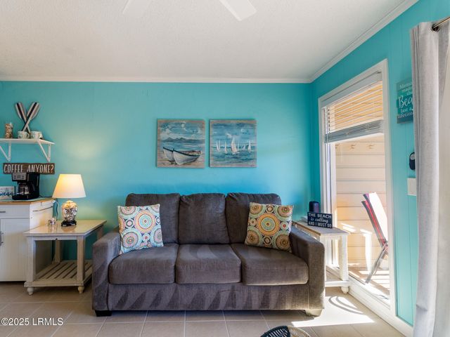 40 Folly Field Rd Apt C246, Hilton Head Island, SC 29928