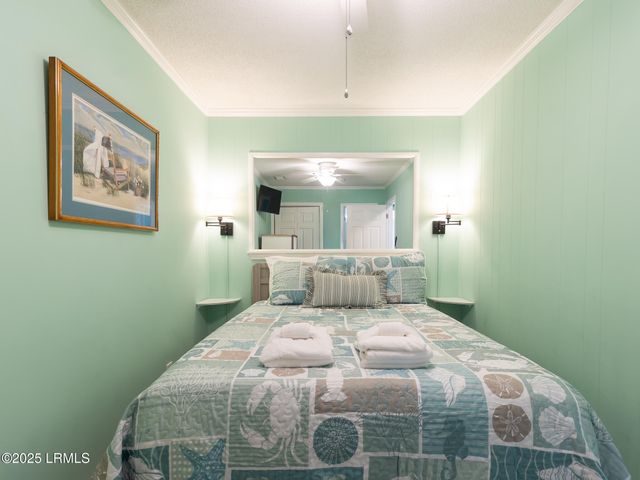 40 Folly Field Rd Apt C246, Hilton Head Island, SC 29928