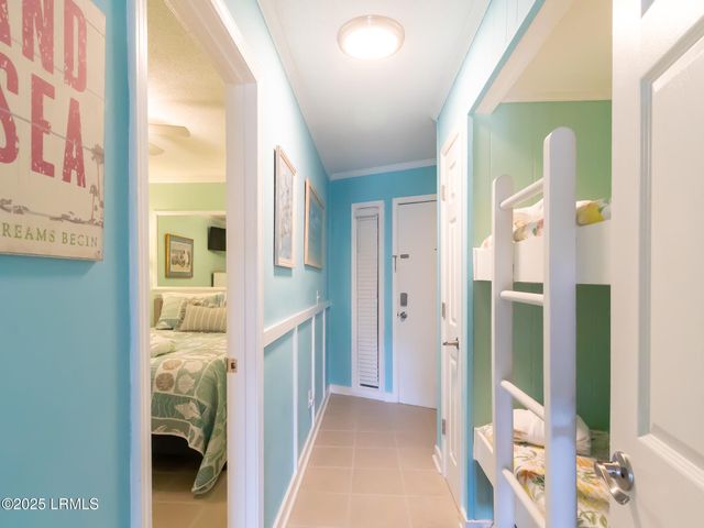 40 Folly Field Rd Apt C246, Hilton Head Island, SC 29928