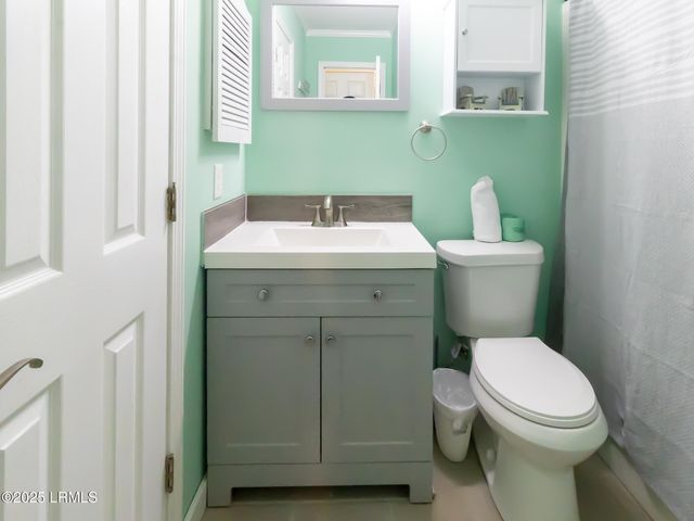 40 Folly Field Rd Apt C246, Hilton Head Island, SC 29928