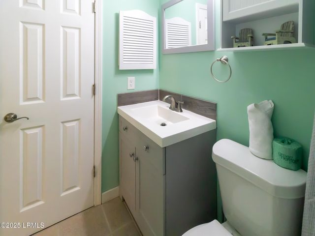 40 Folly Field Rd Apt C246, Hilton Head Island, SC 29928