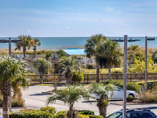 40 Folly Field Rd Apt C246, Hilton Head Island, SC 29928