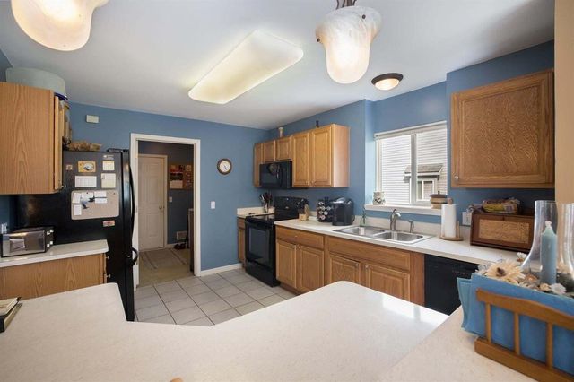2672 Ambassador Drive, Ypsilanti, MI 48198