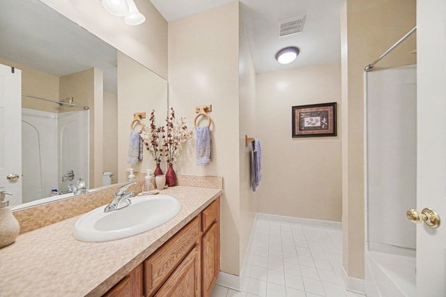 2672 Ambassador Drive, Ypsilanti, MI 48198