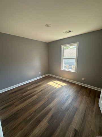 2207 W Long 17th, North Little Rock, AR 72114