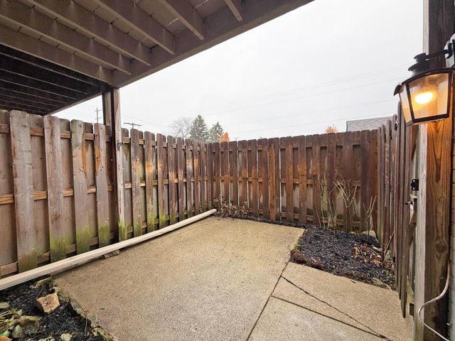 4710 Charecote Lane, D D, Columbus, OH 43220