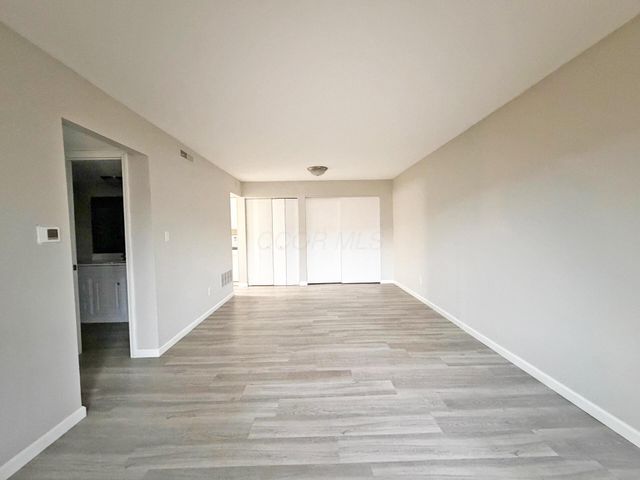 4710 Charecote Lane, D D, Columbus, OH 43220