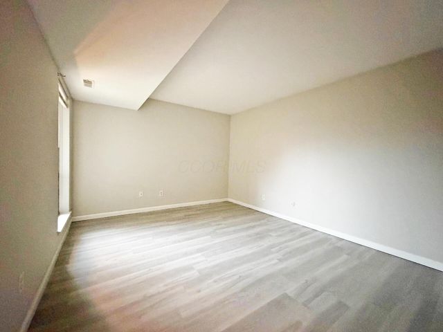 4710 Charecote Lane, D D, Columbus, OH 43220