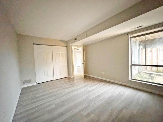 4710 Charecote Lane, D D, Columbus, OH 43220