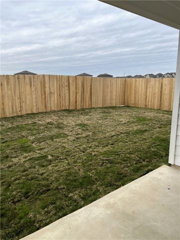 927 Coffee Mill Lane, College Station, TX 77845