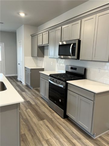 927 Coffee Mill Lane, College Station, TX 77845