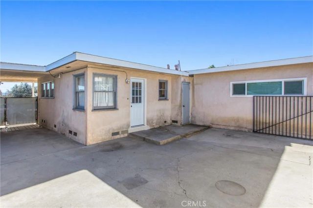 272 E 47th St, San Bernardino, CA 92404