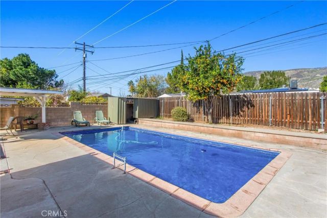 272 E 47th St, San Bernardino, CA 92404