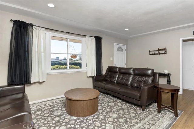 272 E 47th St, San Bernardino, CA 92404