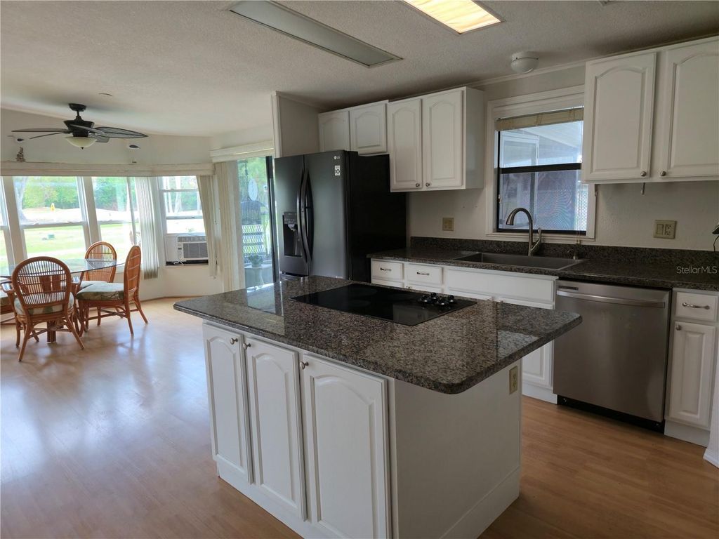 Image 24 of property listing at 131 VICTORIA DRIVE, Haines City, FL 33844