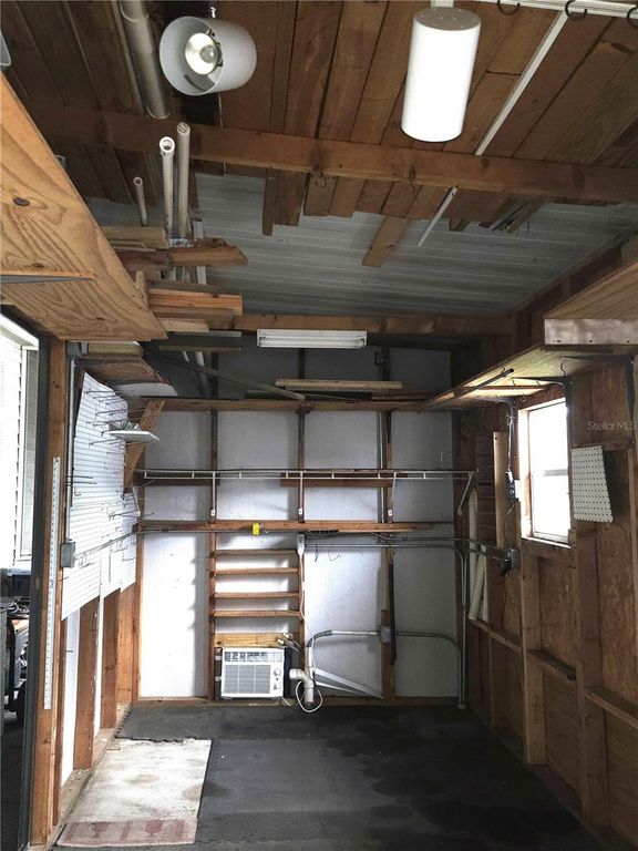 Image 34 of property listing at 131 VICTORIA DRIVE, Haines City, FL 33844