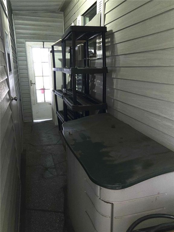 Image 36 of property listing at 131 VICTORIA DRIVE, Haines City, FL 33844