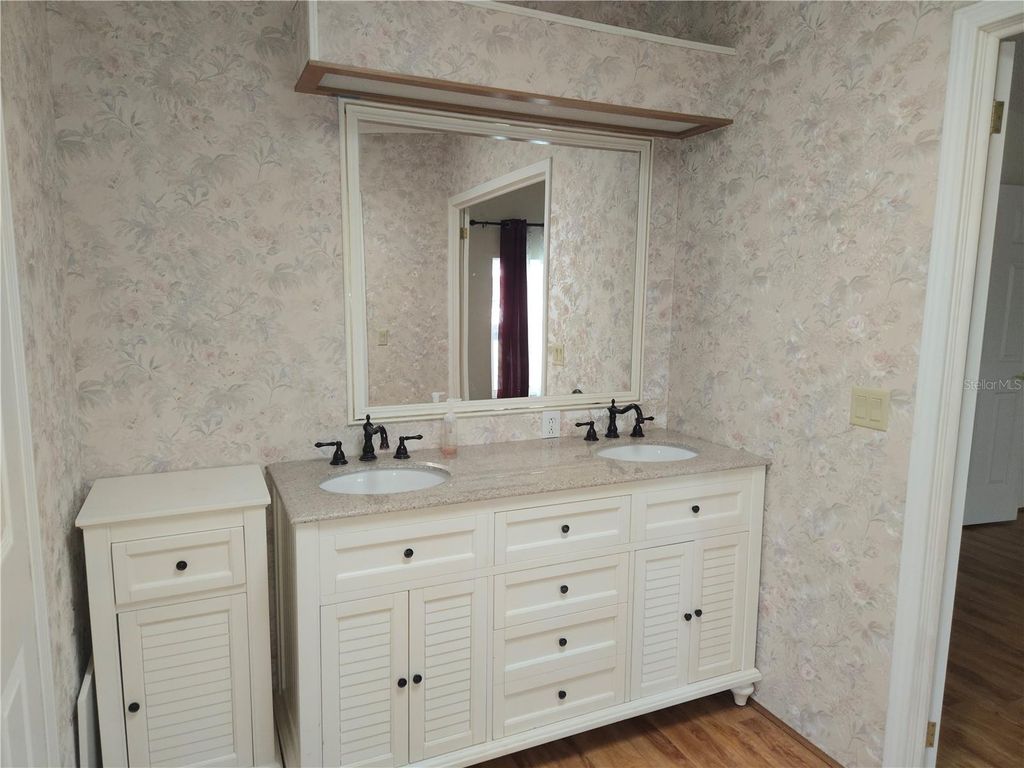 Image 46 of property listing at 131 VICTORIA DRIVE, Haines City, FL 33844