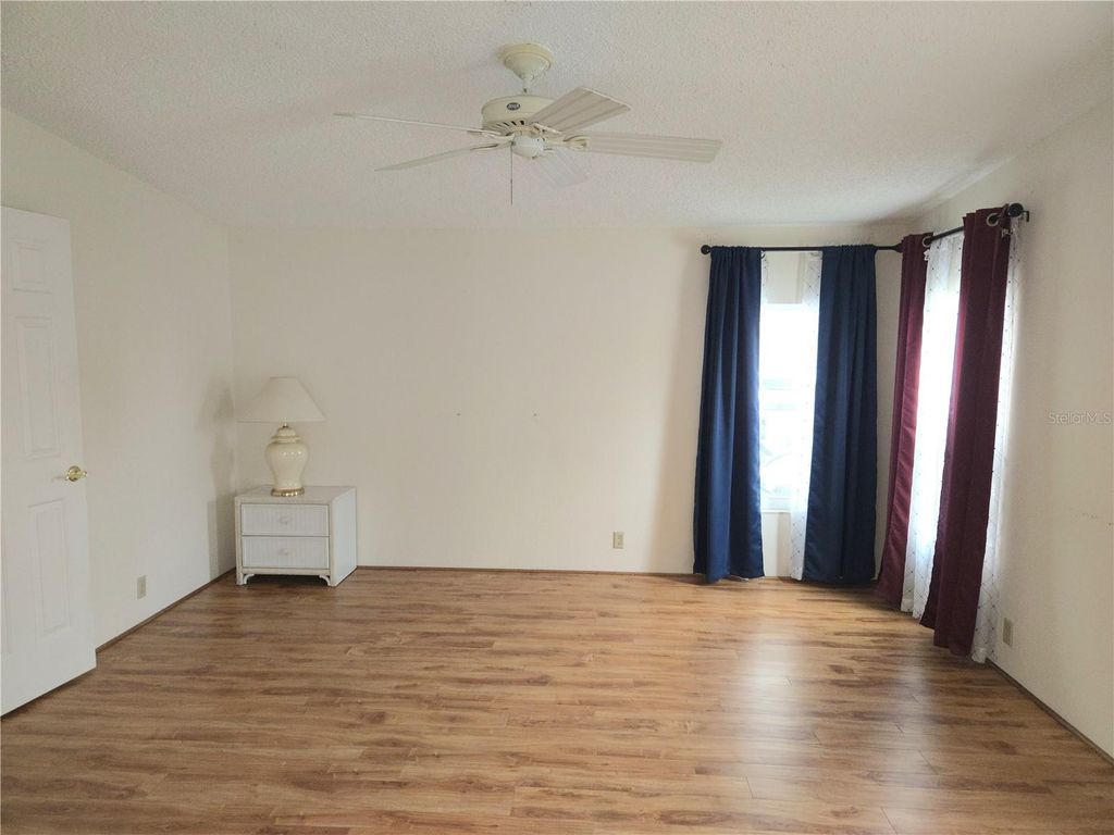 Image 47 of property listing at 131 VICTORIA DRIVE, Haines City, FL 33844