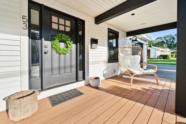 53 Cranmore Rd, Braintree, MA 02184