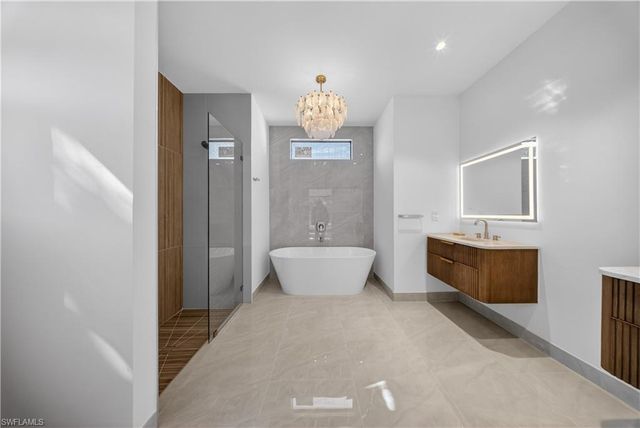 5027 Gunn CIR, Labelle, FL 33935