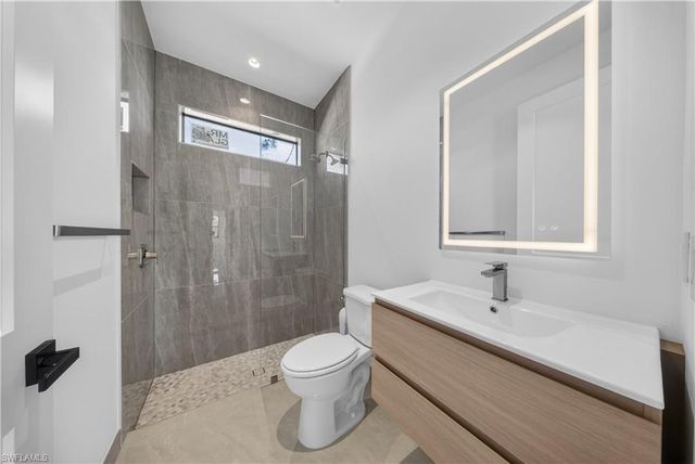 5027 Gunn CIR, Labelle, FL 33935