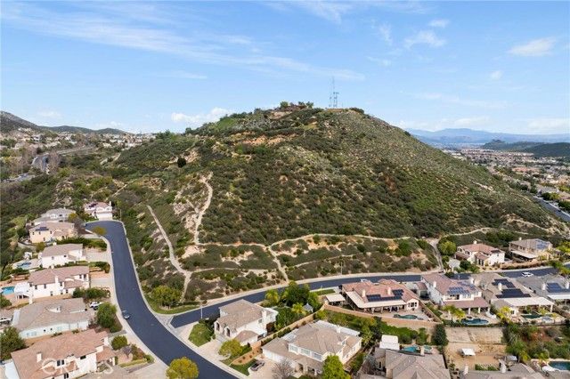 36005 Redgrave, Murrieta, CA 92562