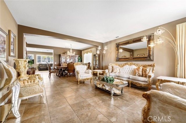 36005 Redgrave, Murrieta, CA 92562