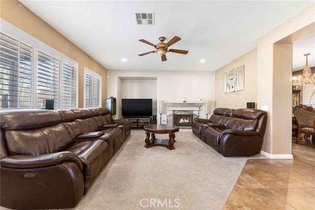 36005 Redgrave, Murrieta, CA 92562