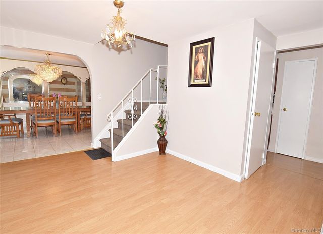 1055 Coates Avenue, Holbrook, NY 11741