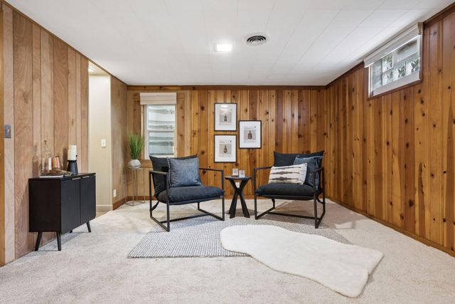171 Village Drive, Columbus, OH 43214