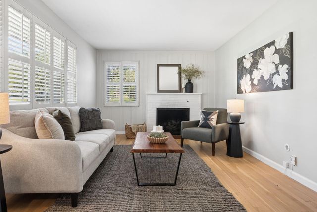 171 Village Drive, Columbus, OH 43214