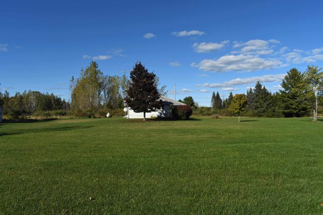 2275 Noble Road, Tawas City, MI 48763